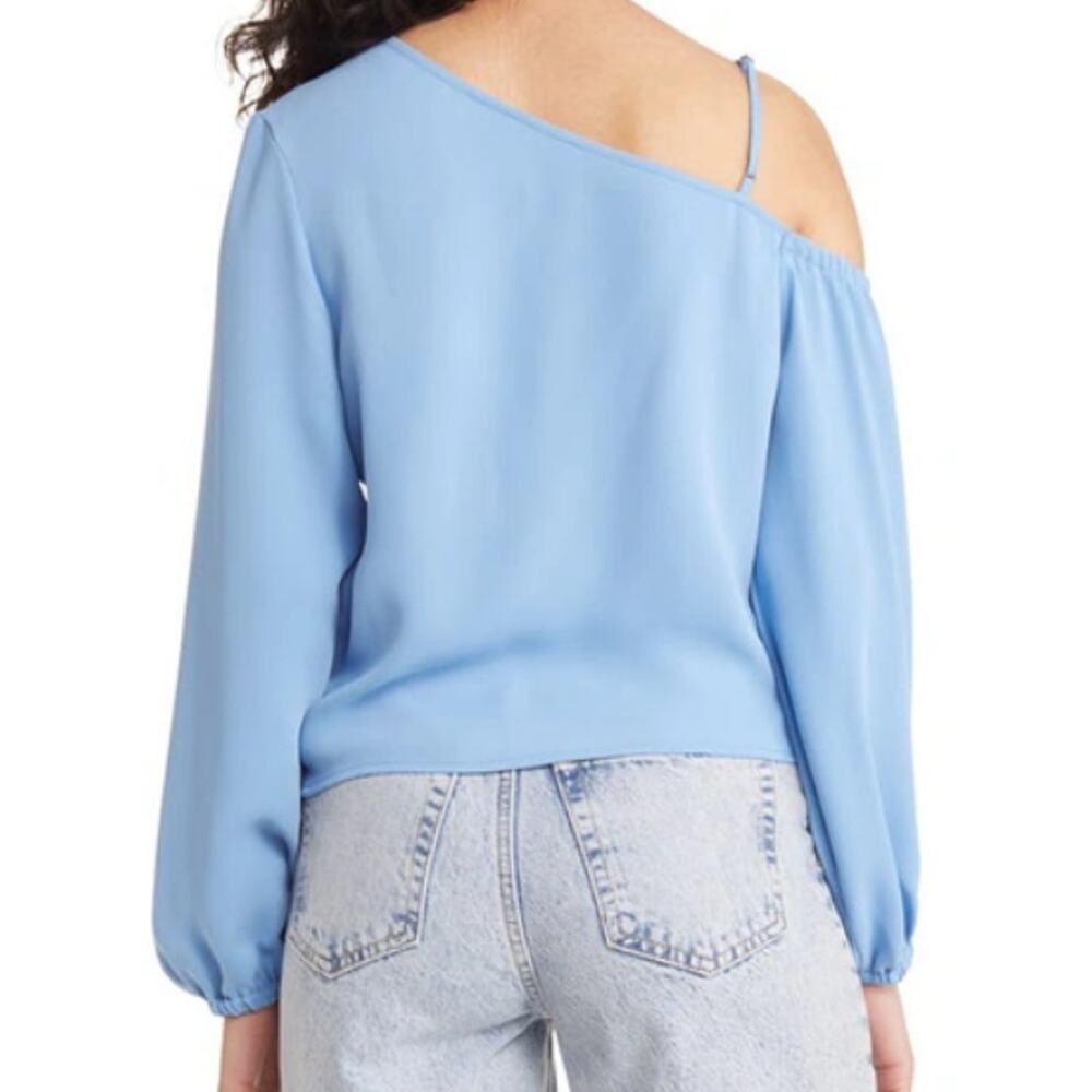 New ~ OPEN EDIT ~ Beautiful Pleated Asymmetric Top Size XXS Oversized - Picture 2 of 7